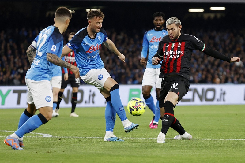 soi-keo-napoli-vs-milan-2h00-ngay-19-4-2023-2