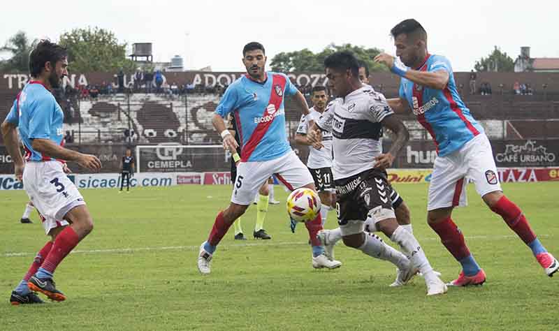 nhan-dinh-arsenal-sarandi-vs-platense