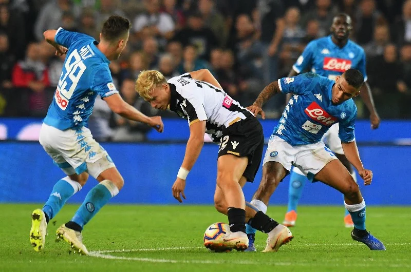 soi-keo-napoli-vs-udinese-0h30-ngay-20-7-2020