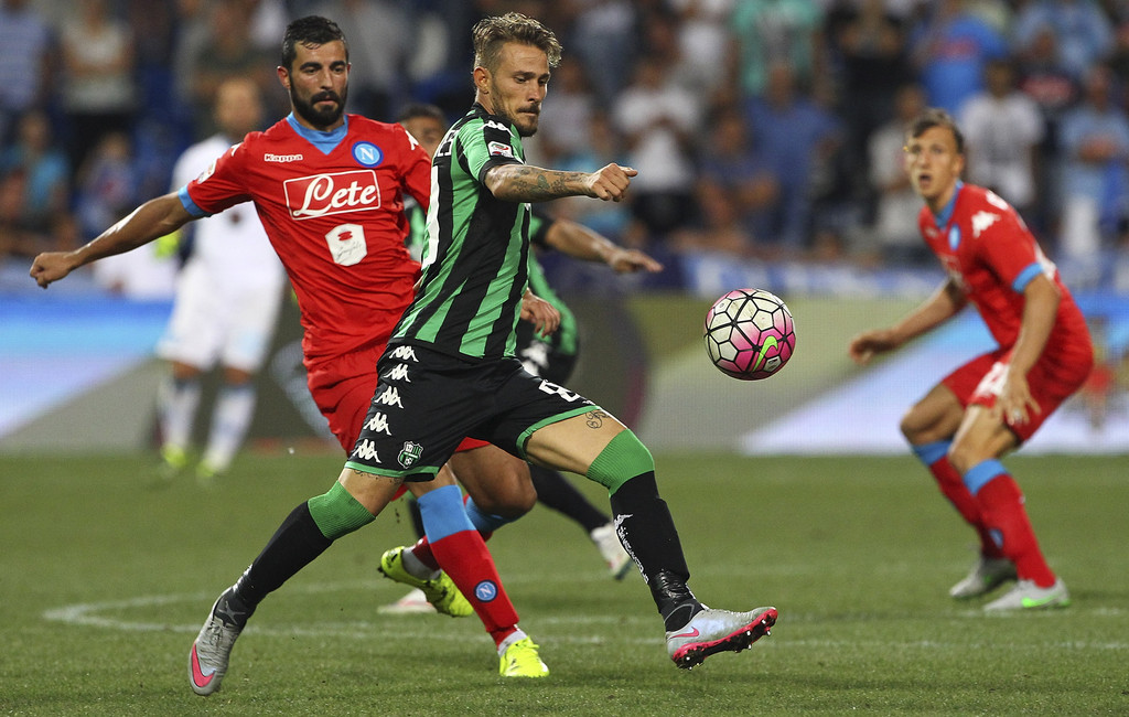 soi-keo-napoli-vs-sassuolo-2h45-ngay-27-7-2020-1