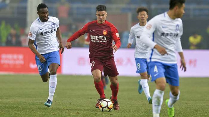 soi-keo-dalian-pro-vs-guangzhou-evergrande-19h-ngay-25-8-2020