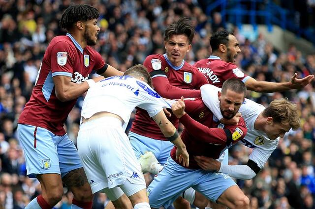 soi-keo-aston-villa-vs-leeds-2h-ngay-24-10-2020