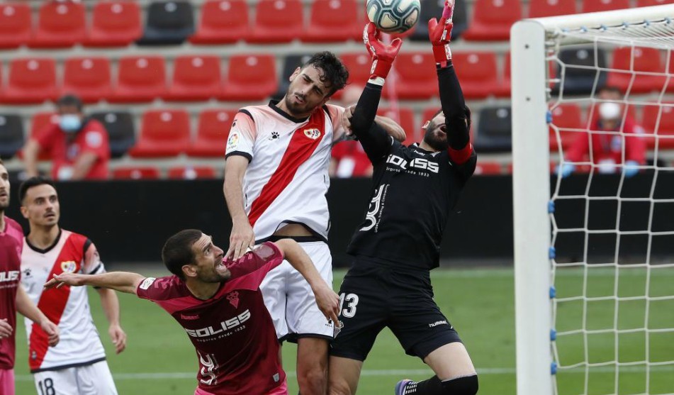 soi-keo-girona-vs-vallecano-1h-ngay-15-12-2020-2