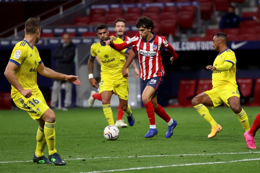 soi-keo-cadiz-vs-atletico-madrid-22h15-ngay-31-1-2021-2