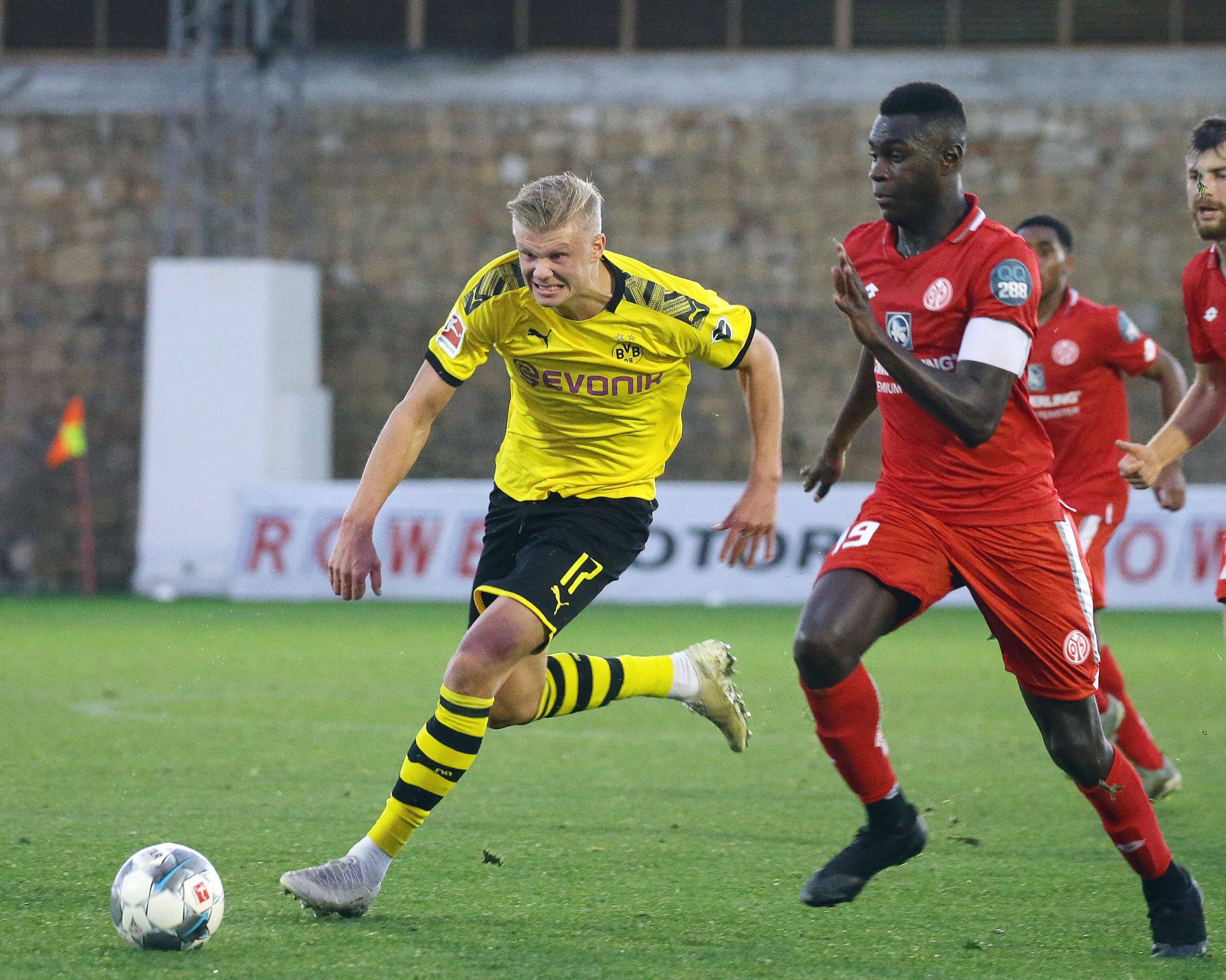 soi-keo-dortmund-vs-mainz-21h30-ngay-16-1-2021-1