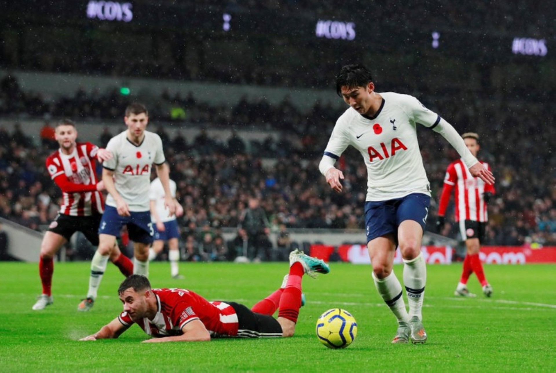 soi-keo-sheffield-united-vs-tottenham-21h-ngay-17-1-2021-2