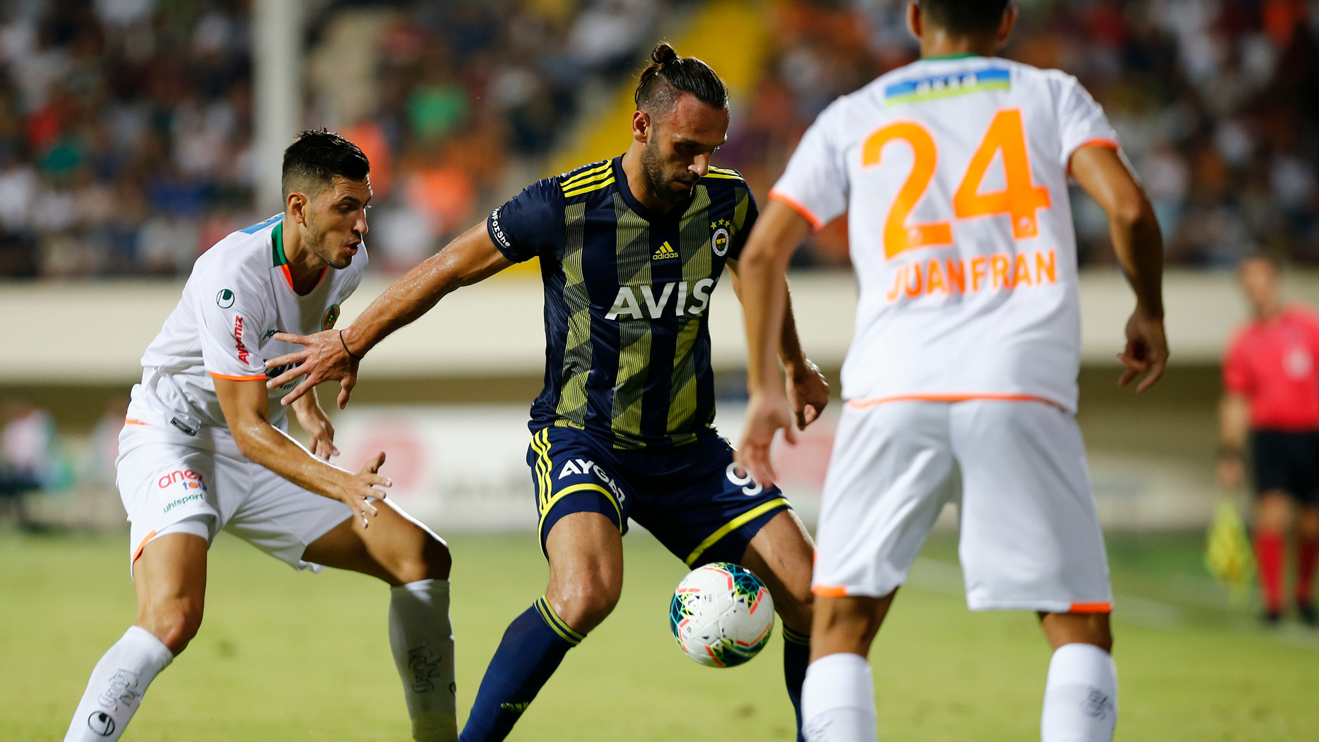 soi-keo-alanyaspor-vs-fenerbahce-0h30-ngay-30-4-2021-2