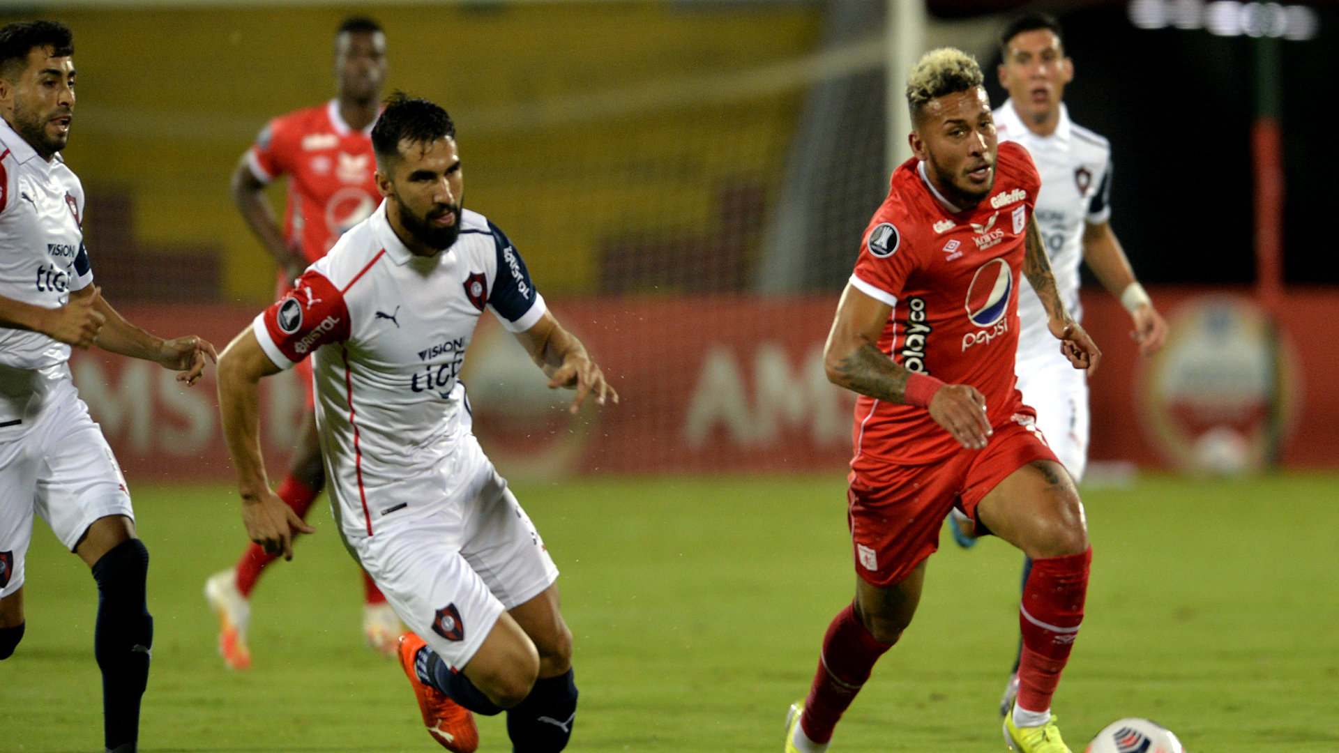 soi-keo-cerro-porteno-vs-fluminense-5h15-ngay-14-7-2021-1