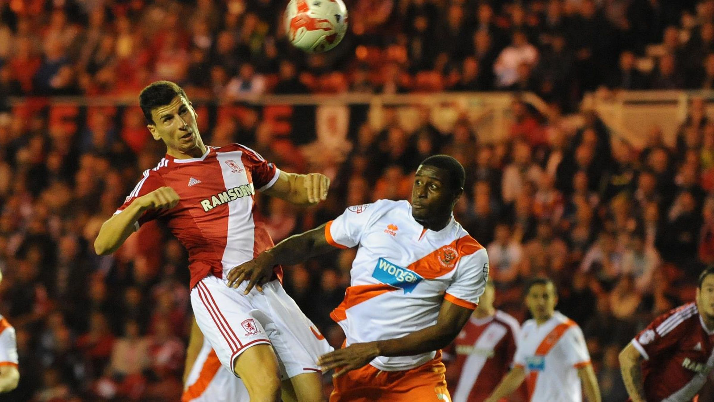 soi-keo-blackpool-vs-middlesbrough-1h45-ngay-12-8-2021-1