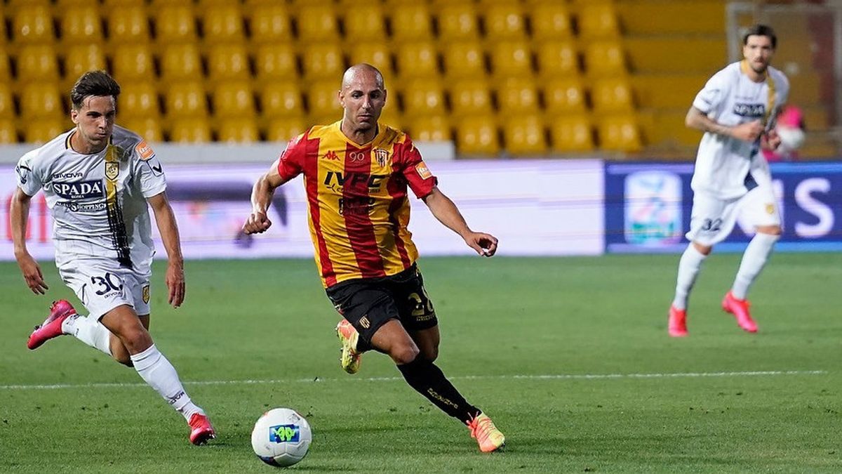 soi-keo-benevento-vs-lecce-1h30-ngay-11-9-2021-2