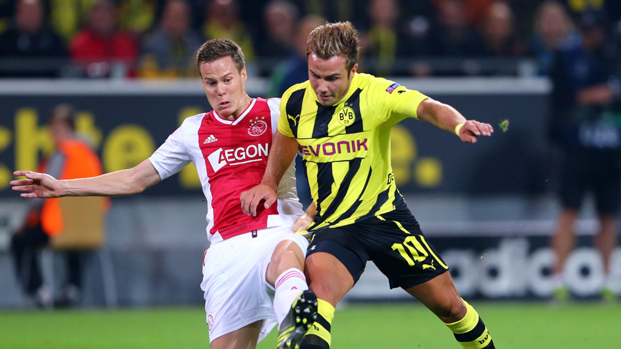 soi-keo-ajax-vs-dortmund-2h-ngay-20-10-2021-1