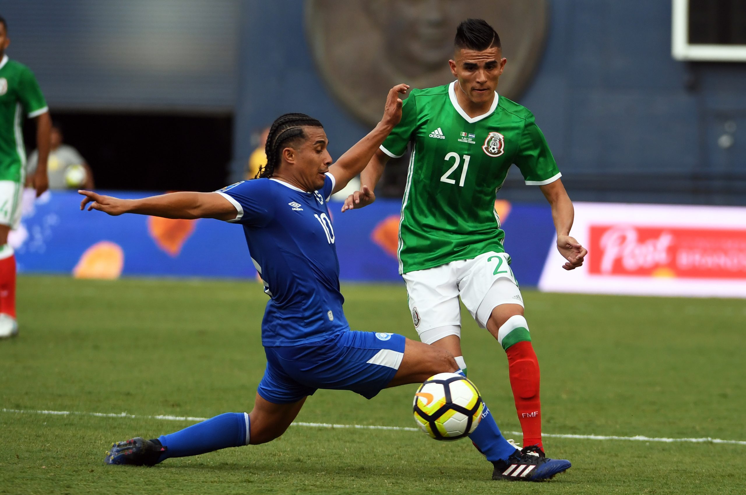 soi-keo-el-salvador-vs-mexico-9h05-ngay-14-10-2021-2