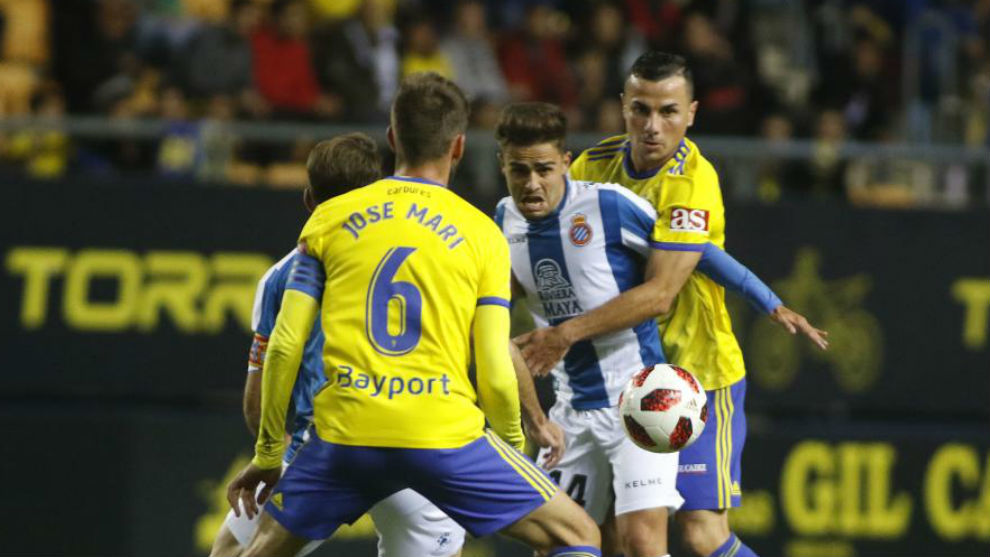 soi-keo-espanyol-vs-cadiz-2h-ngay-19-10-2021-1