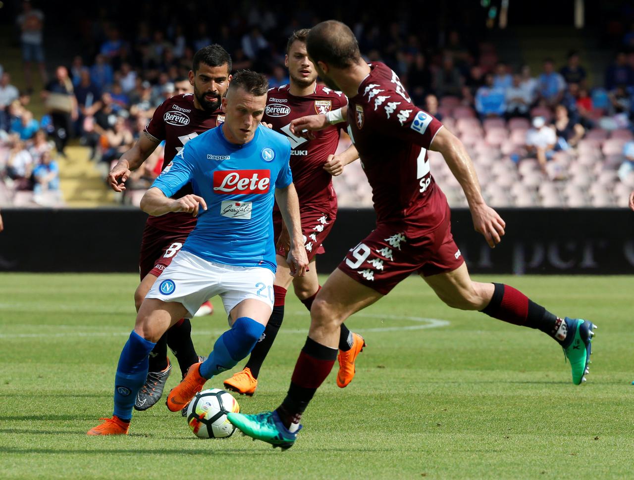 soi-keo-napoli-vs-torino-23h-ngay-17-10-2021-2