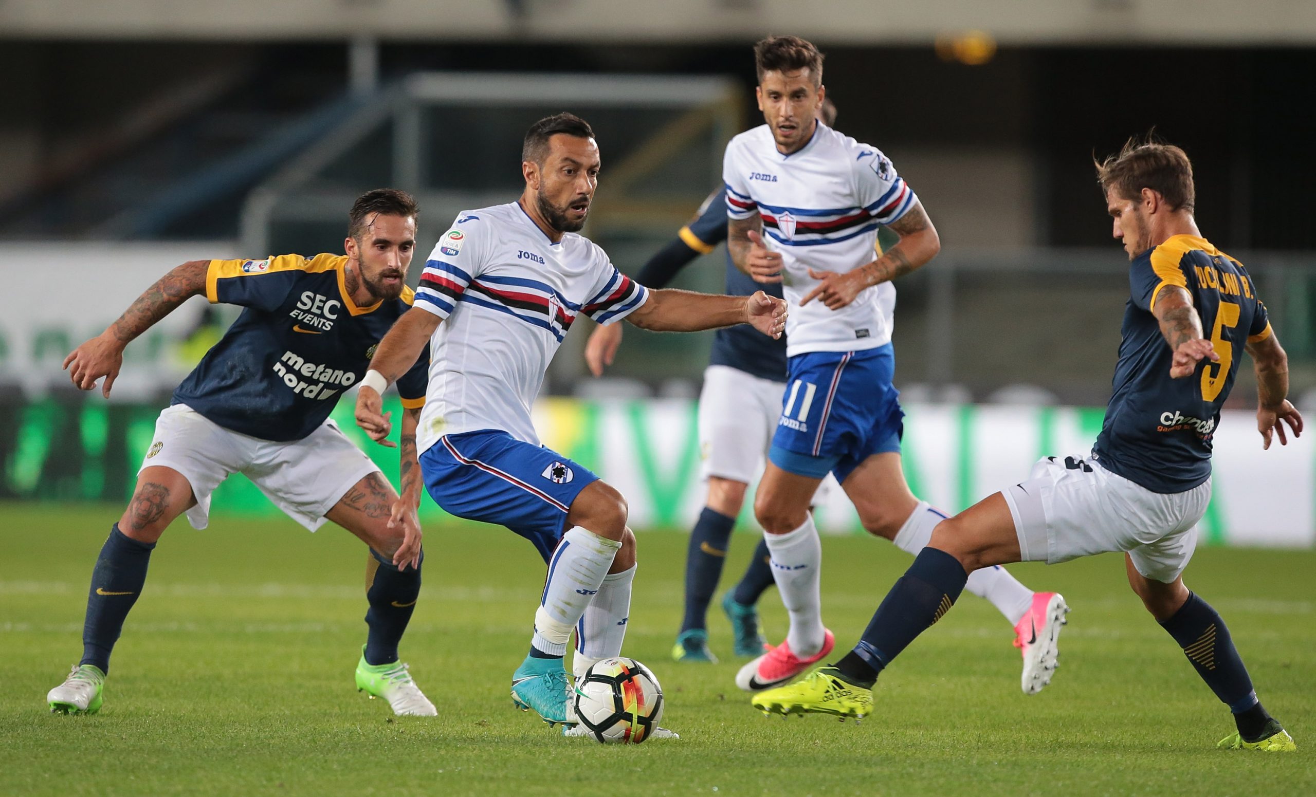 soi-keo-genoa-vs-sampdoria-2h45-ngay-11-12-2021-1