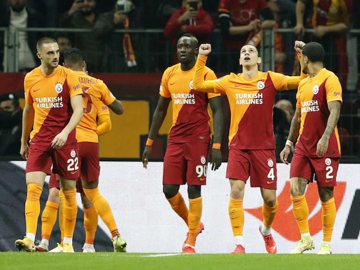 Soi-keo-galatasaray-vs-barca-0h45-ngay-18-3-2022-1