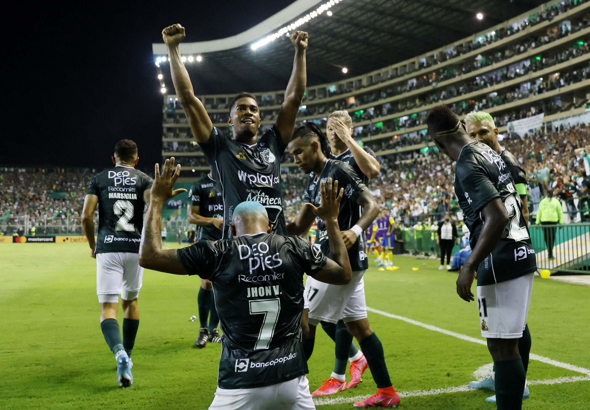 soi-keo-corinthians-vs-deportivo-cali-7h-ngay-14-4-2022-1