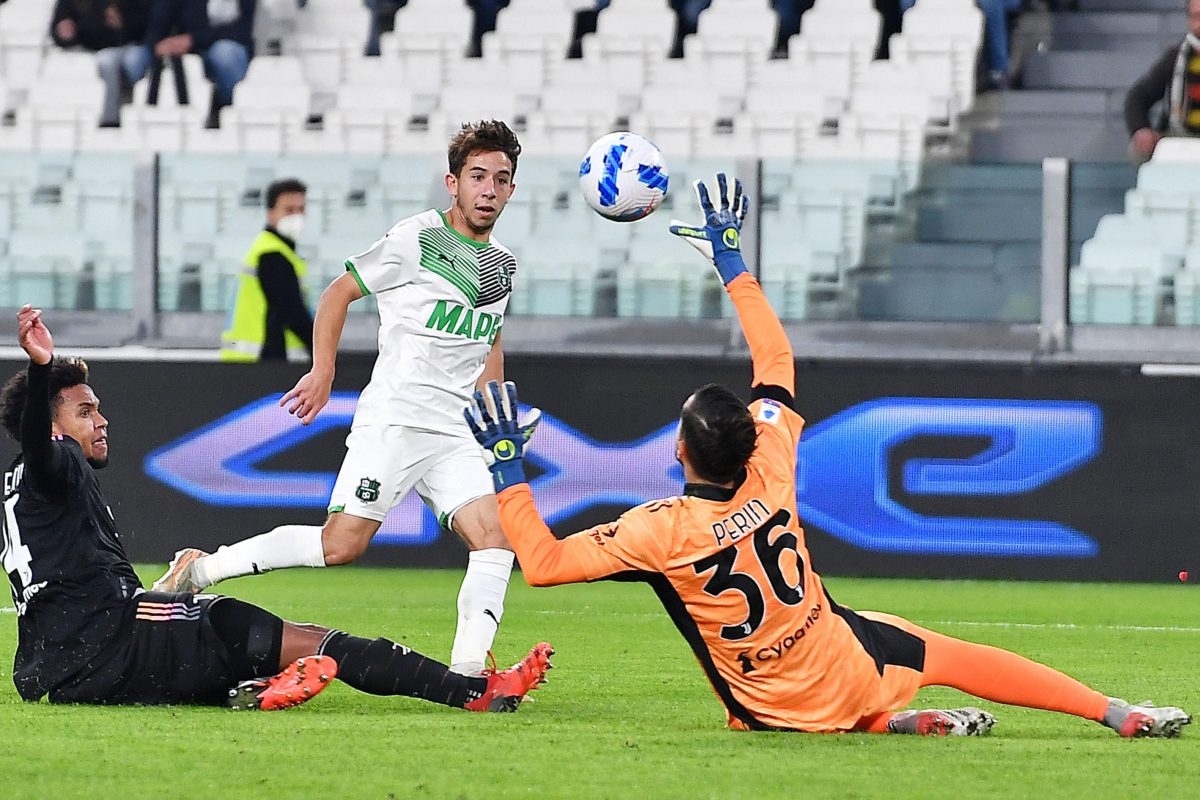 soi-keo-sassuolo-vs-juventus-1h45-ngay-26-4-2022-2