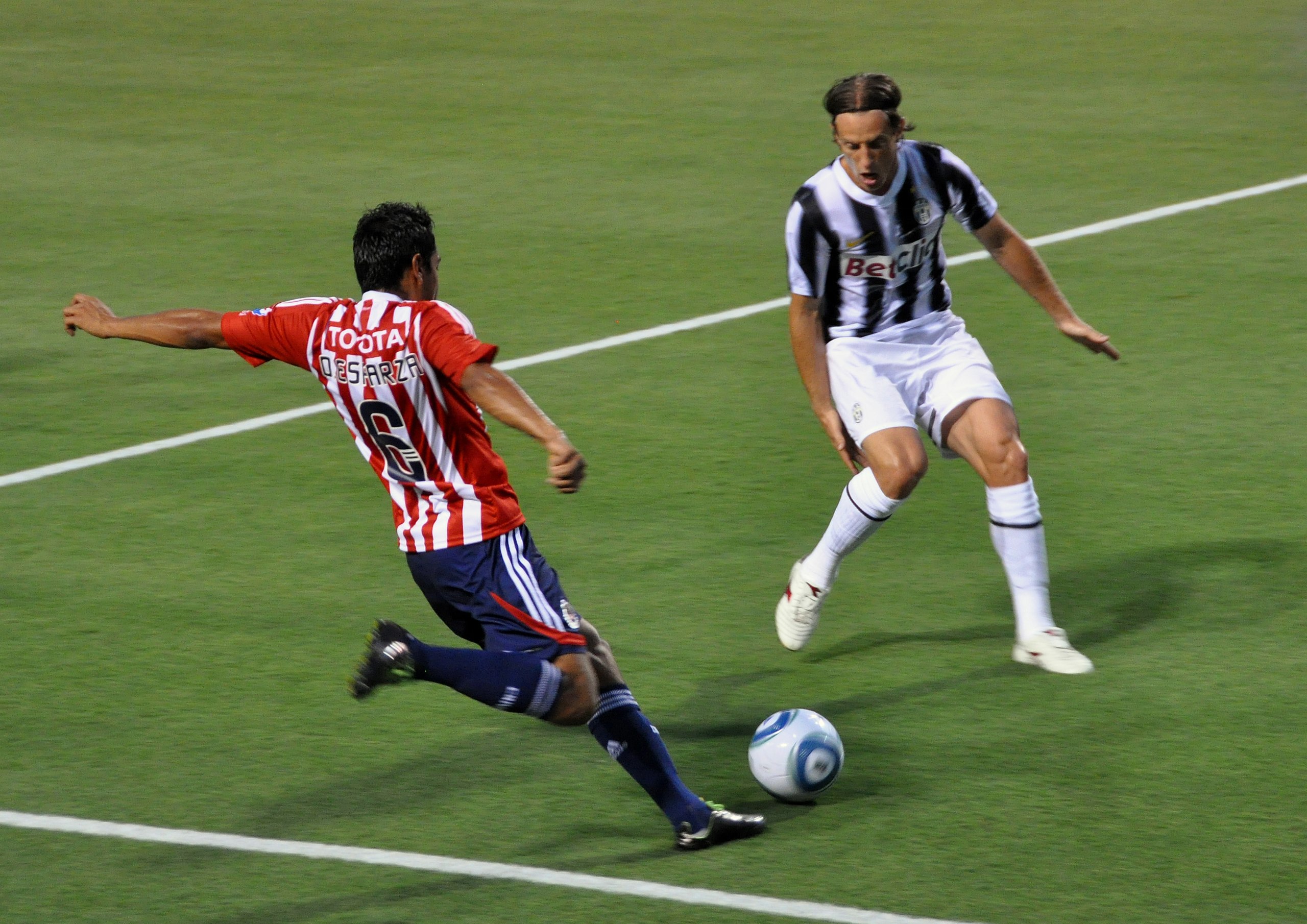 soi-keo-juventus-vs-guadalajara-10h-ngay-23-7-2022-1