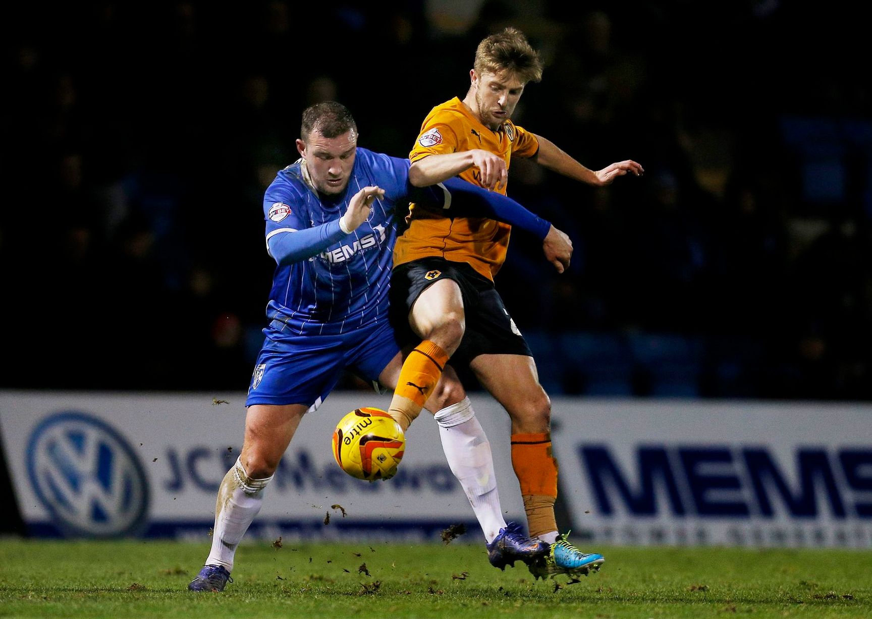 soi-keo-wolves-vs-gillingham-2h45-ngay-21-12-2022-2