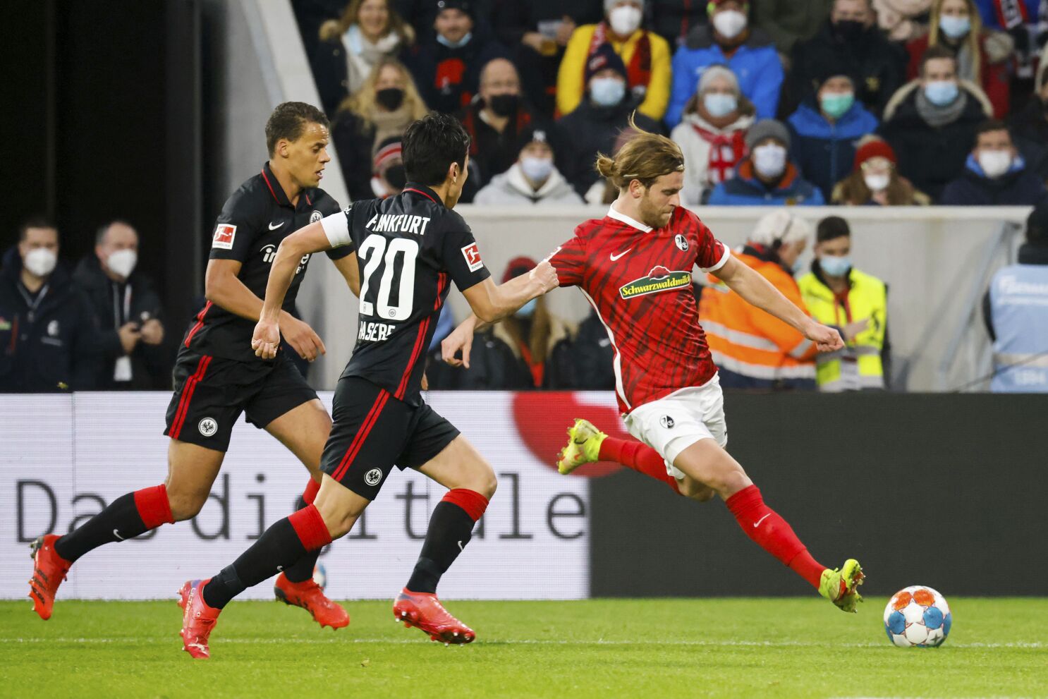 soi-keo-freiburg-vs-frankfurt-2h30-ngay-26-1-2023-2