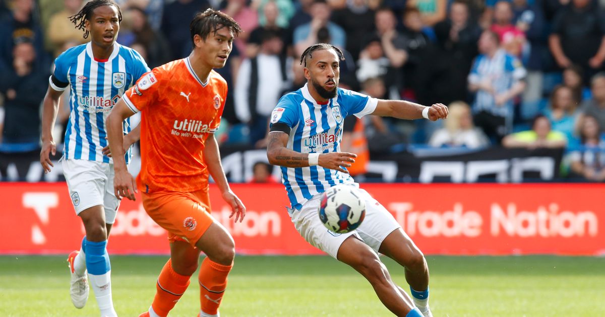 soi-keo-blackpool-vs-huddersfield-2h45-ngay-8-2-2023-2