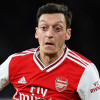 Bênh Ozil, đội trưởng cũ của Arsenal tố HLV Arteta có vấn đề 