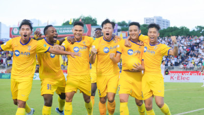 Soi kèo Hà Nội vs SLNA 19h15, ngày 31/7/2022