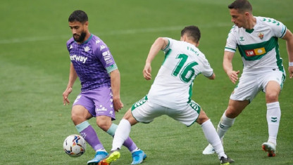 Soi kèo Elche vs Betis 3h00, ngày 25/2/2023