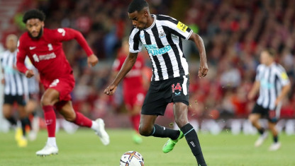 Soi kèo Newcastle vs Liverpool 0h30, ngày 19/2/2023