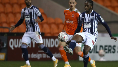 Soi kèo Blackpool vs West Brom 1h45, ngày 19/4/2023