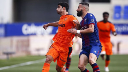 Soi kèo Malaga vs Huesca 23h30, ngày 1/5/2023