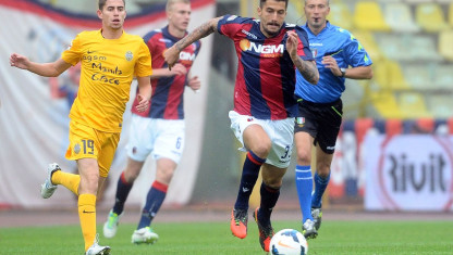 Soi kèo Verona vs Bologna 1h45, ngày 22/4/2023