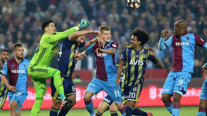 Soi kèo Fenerbahce vs Trabzonspor 0h, ngày 19/5/2023