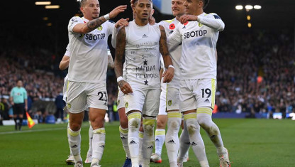 Soi kèo Leeds vs Shrewsbury, 01h45 ngày 10/8/2023