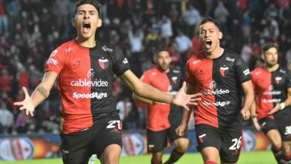 Soi kèo Barracas vs Colon Santa Fe, 04h00 ngày 10/10/2023