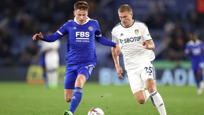 Soi kèo Rotherham vs Leeds, 03h00 ngày 25/11/2023