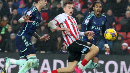 Soi kèo Leeds vs Sunderland, 02h00 ngày 10/4/2024
